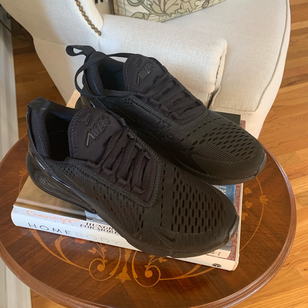 Women’s Nike Air Max 270 Sneakers
